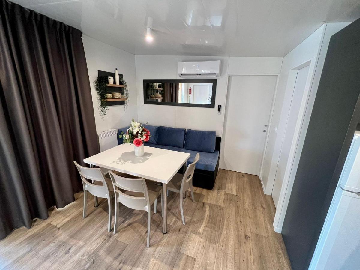 Villa Family Grand De Luxe Mobilhome Selce Exteriér fotografie