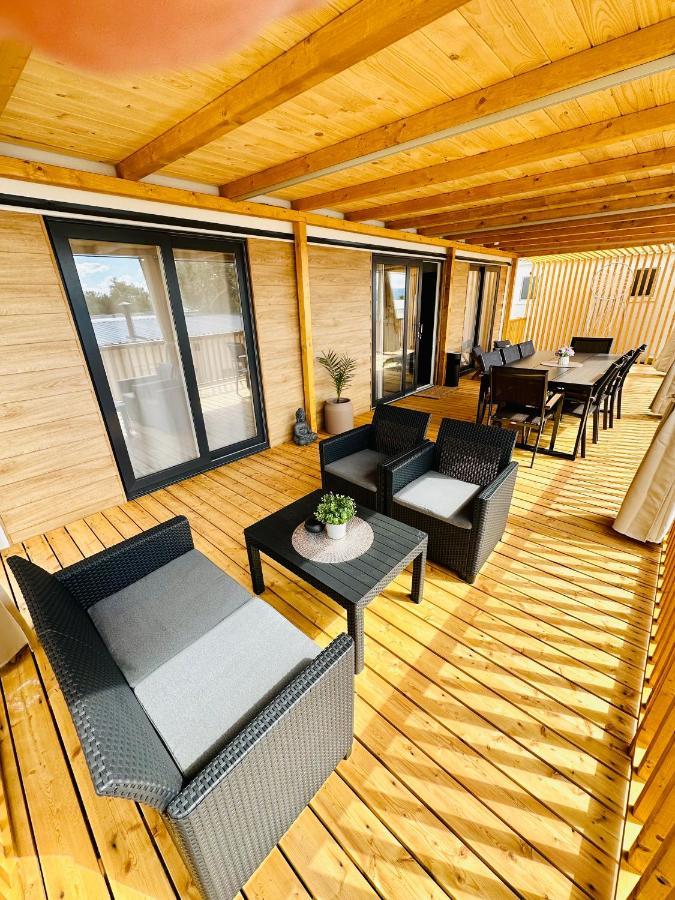Villa Family Grand De Luxe Mobilhome Selce Exteriér fotografie
