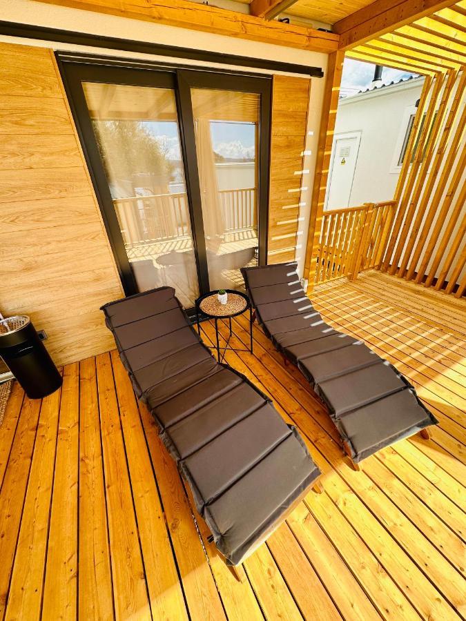 Villa Family Grand De Luxe Mobilhome Selce Exteriér fotografie