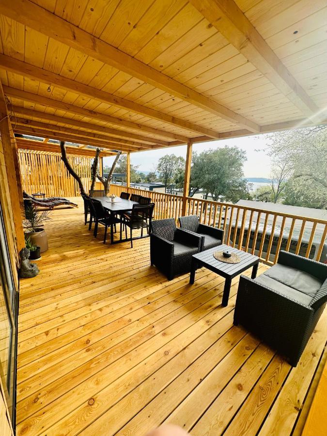 Villa Family Grand De Luxe Mobilhome Selce Exteriér fotografie